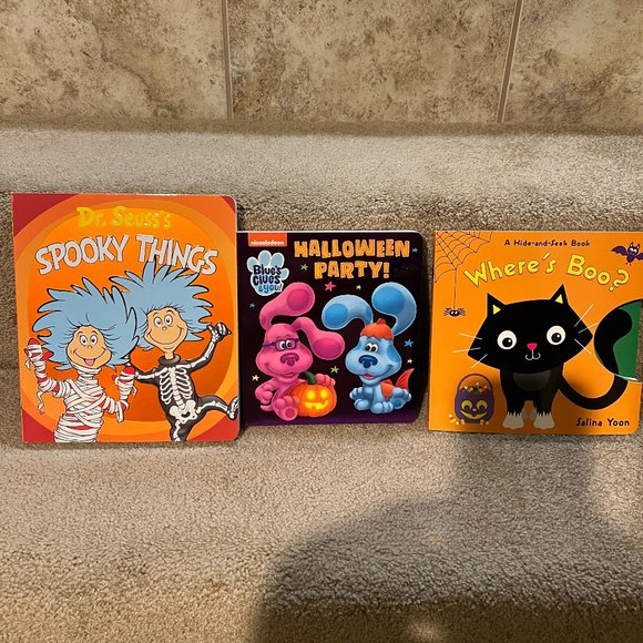 Other | Lot Of 3 Dr Seusss Spooky Things Blue Clues Halloween Wheres ...
